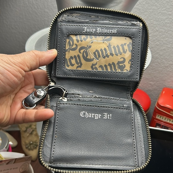 Vintage Juicy Couture Velour Small Brown Wallet - Picture 8 of 10